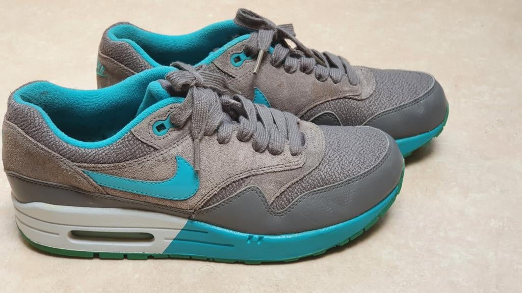 Nike Air Max sneakers grijs met turquoise, Verzenden, Sportschoenen, Nike, Grijs