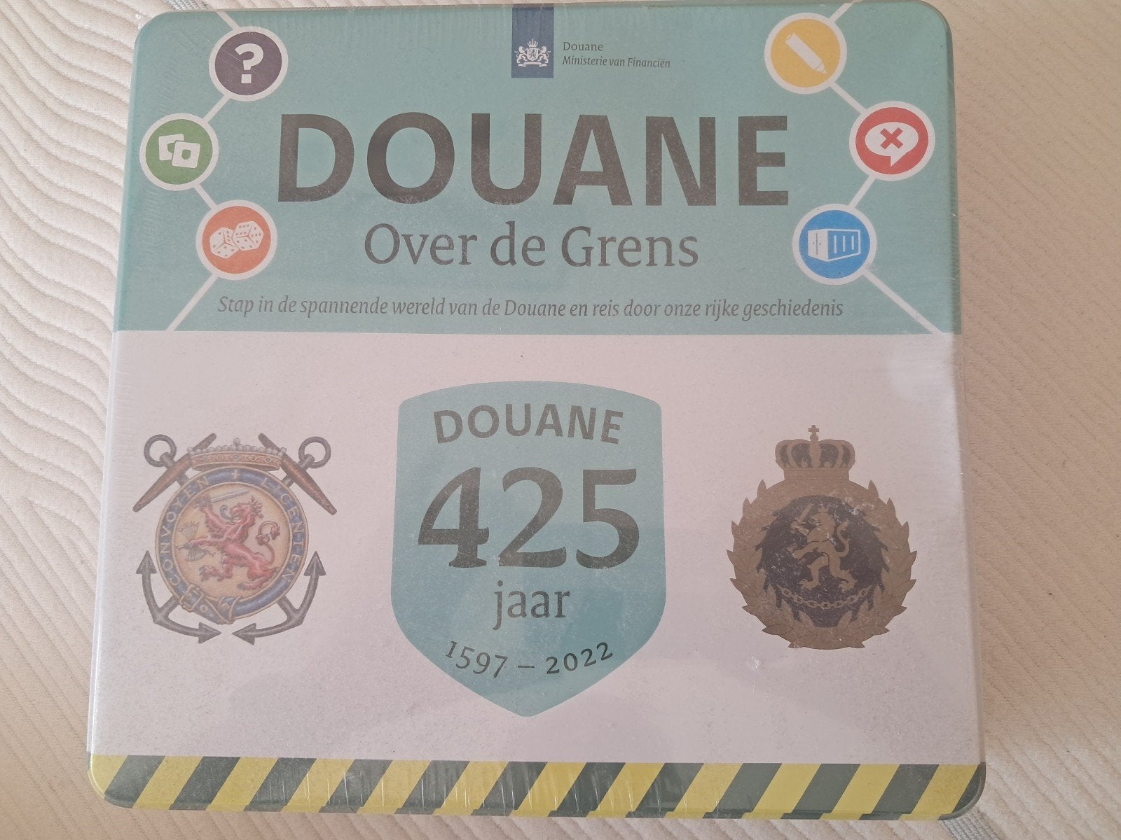 Douane Over de Grens Bordspel - 425 Jaar Jubileum, Drie of vier spelers, Ophalen of Verzenden, Nieuw, Identity Games