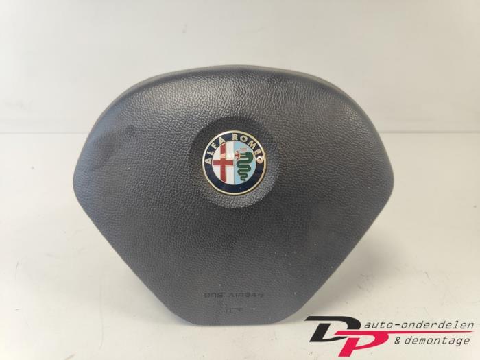Airbag links (Stuur) van een Alfa Romeo Mito, Gebruikt, -, -, Ophalen of Verzenden