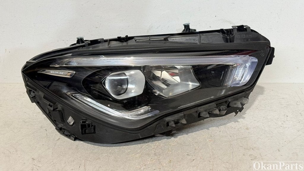Mercedes CLA W118 LED rechter koplamp rechts A1189062600, Auto-onderdelen, Verlichting, Info@fabrikant.eu, Fabrikantstraat 1
1000 AA  Amsterdam, NL