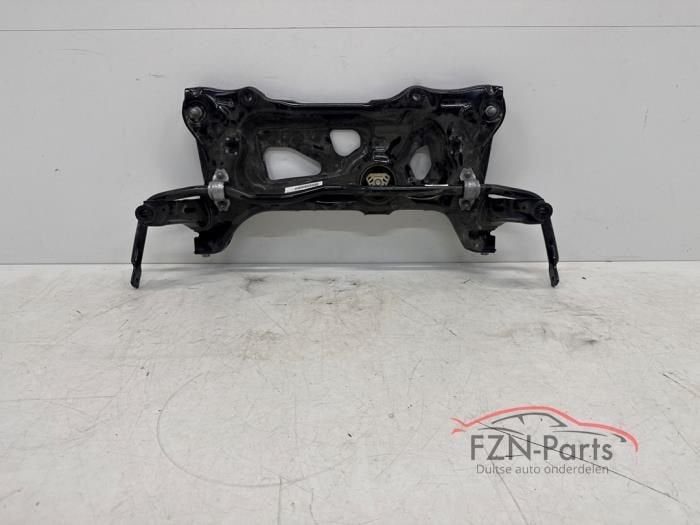 VW Golf 8 Subframe voorzijde met stabillisatorstang, Ophalen of Verzenden, Gebruikt