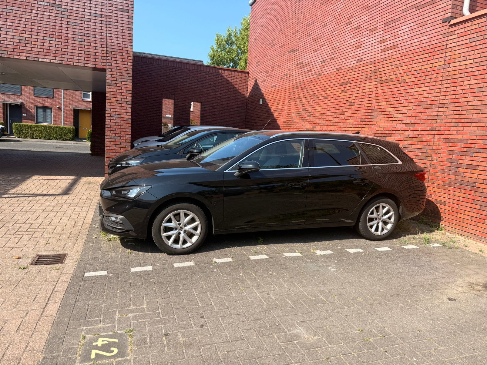 Seat Leon 1.0 TSI 90pk 2021 Zwart, Auto's, Leon, Zwart, Origineel Nederlands, Stationwagon