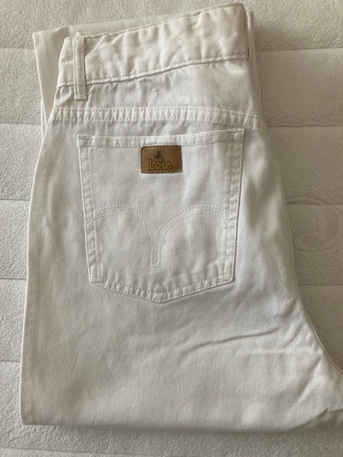Witte Lois jeansbroek maat 31, lengte 80cm, Maat 38/40 (M), Wit, Ophalen of Verzenden, Lang