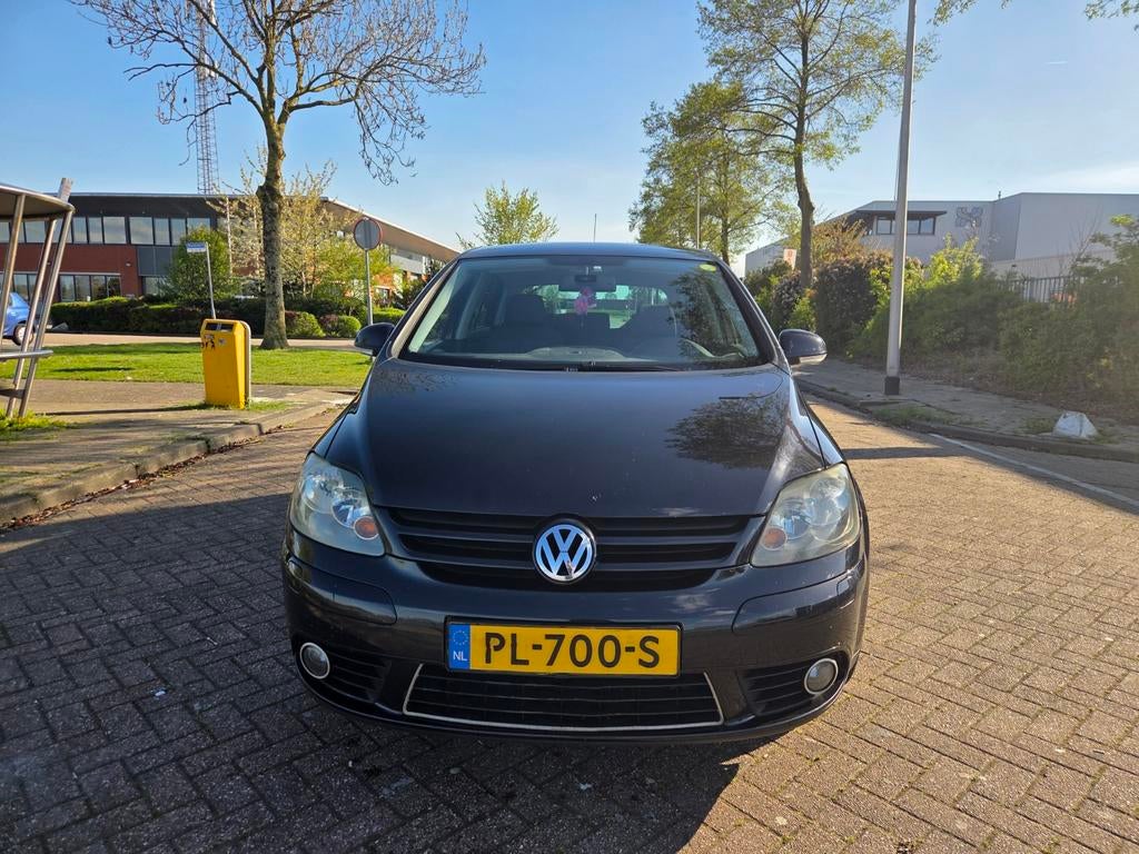 Volkswagen Golf Plus 1.6 FSI 85KW 2006 Zwart, Stof, 4 cilinders, Zwart, 14 km/l