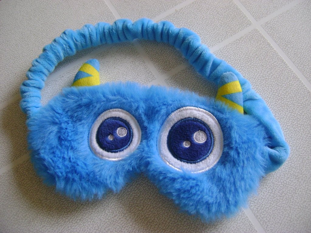 blauwpluche masker met hoorntjes en velourse elastische band, Ophalen of Verzenden, Zo goed als nieuw, 110 t/m 116, Meisje