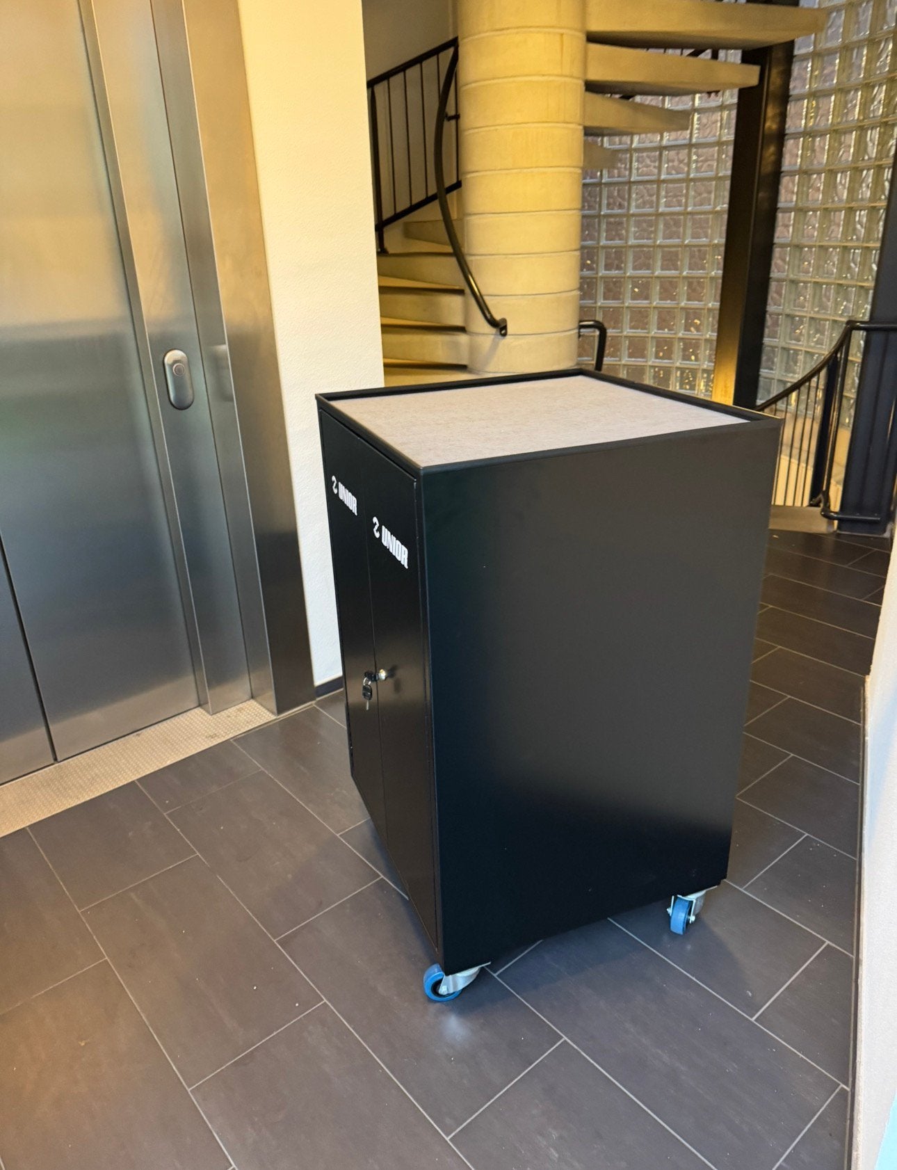 Roller cabinet, Ophalen, 100 tot 150 cm, Nieuw, 50 tot 100 cm