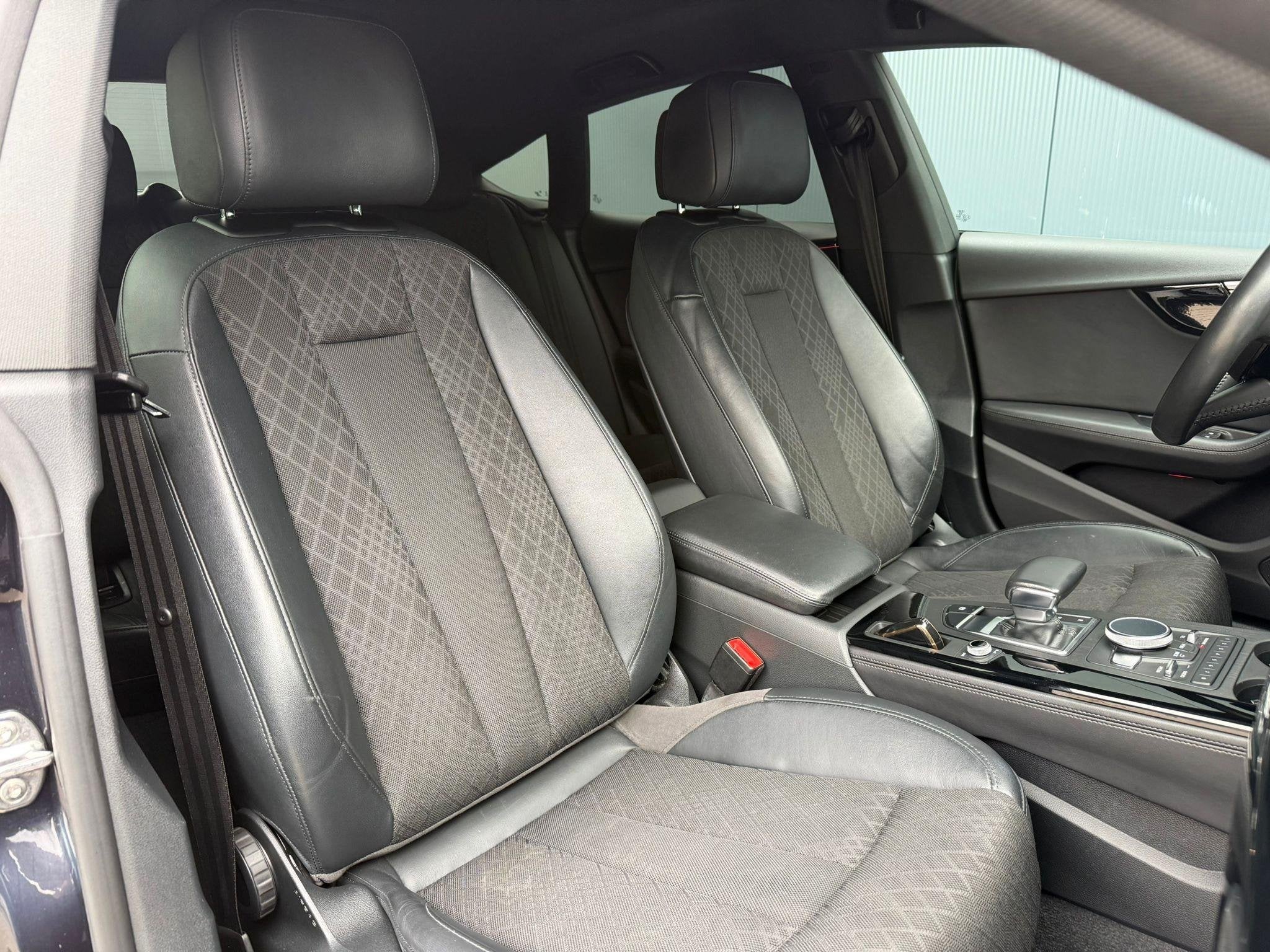 Foto 38 van Audi A5 Sportback 2.0 TFSI MHEV Sport Pro Line virtual / cam
