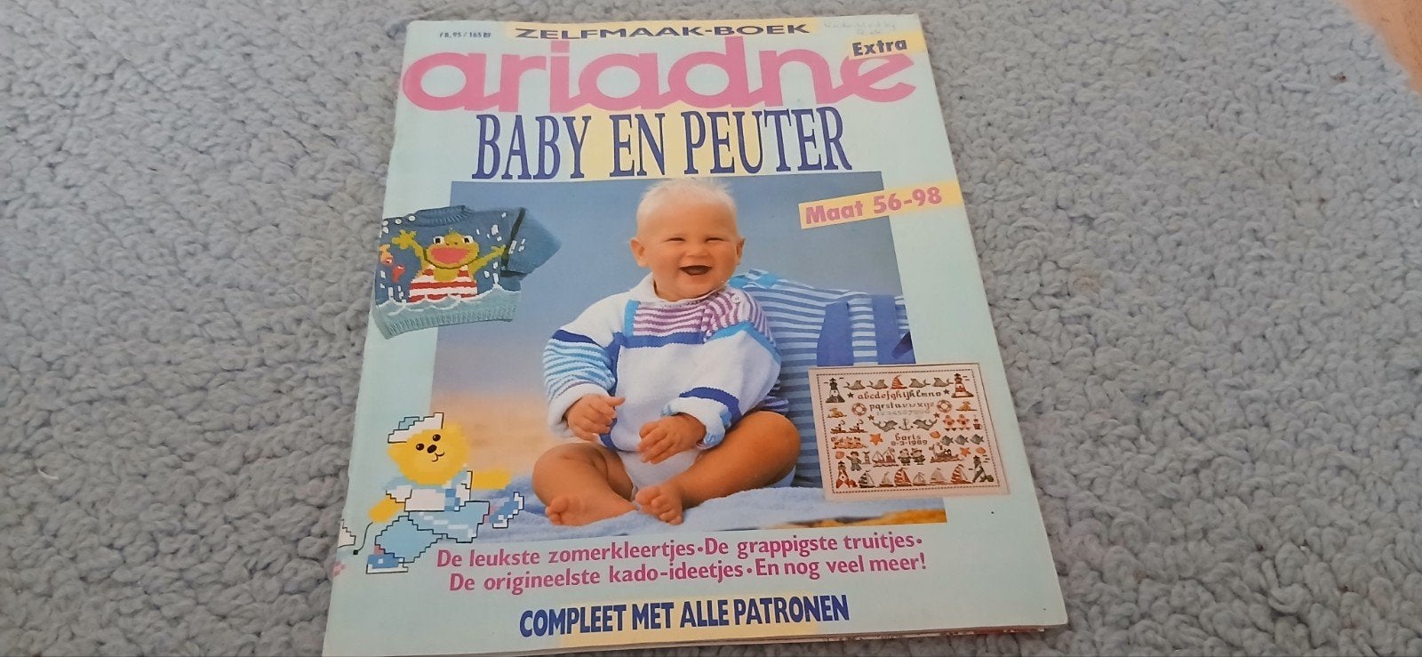 Ariadne Baby en Peuter voorjaar/ zomer 1989 echte vintage, Ophalen of Verzenden, Gebruikt, Breien of Haken, Patroon of Boek