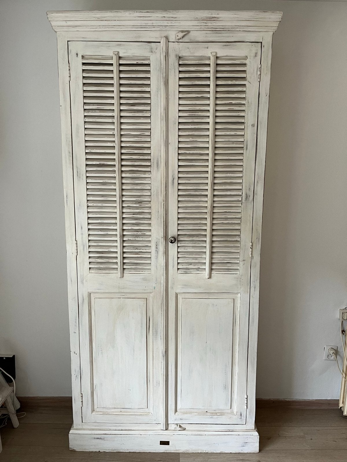 BOCX vintage witte kast met louvredeuren, Ophalen, Gebruikt, 50 tot 100 cm, 150 tot 200 cm