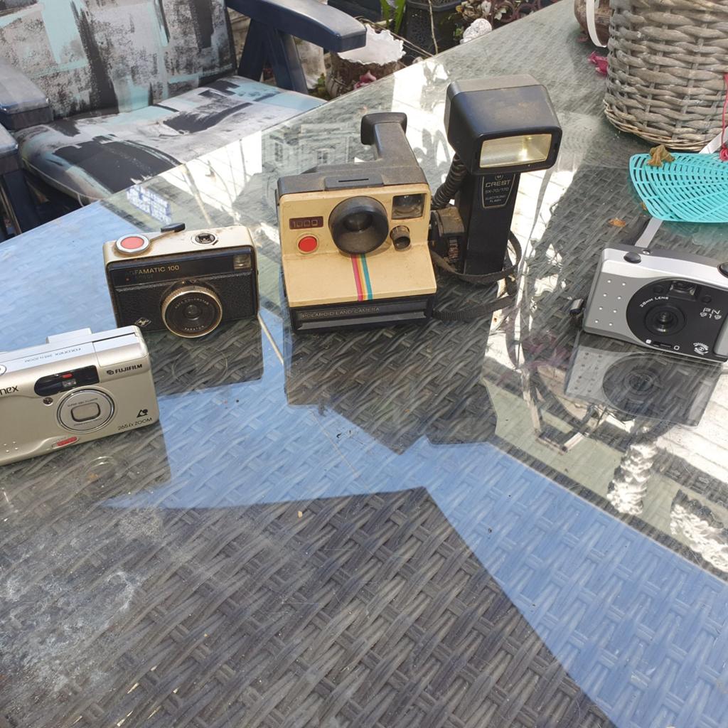 Diverse vintage camera's: Agfamatic, Polaroid, Fujifilm, Ophalen, Gebruikt, Compact, Polaroid