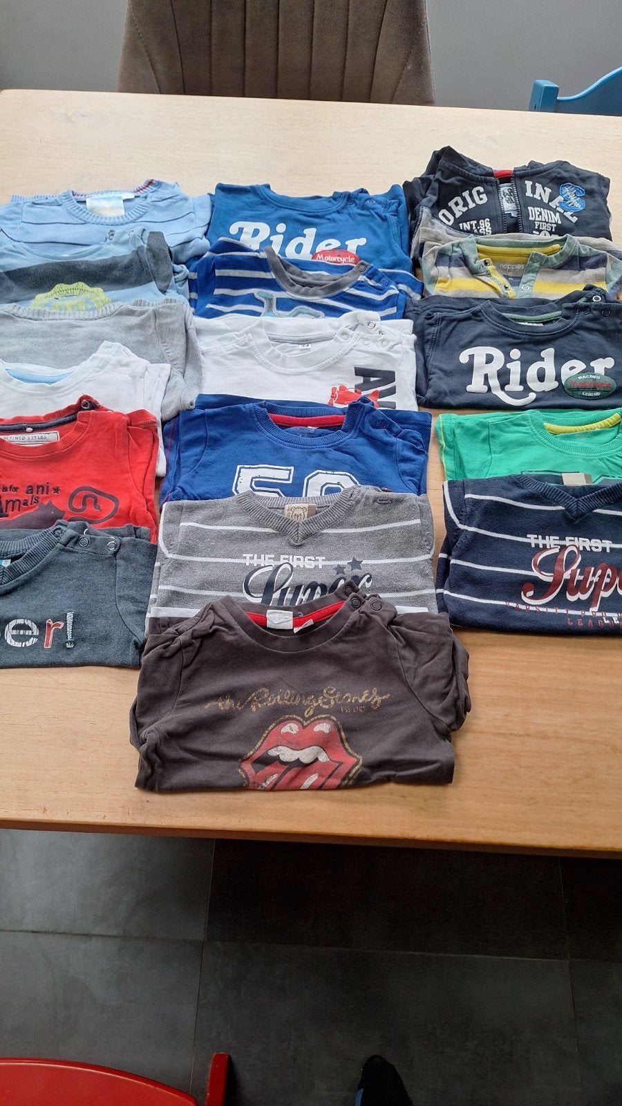 Maat 74 - Jongens longsleeve shirt en truien, Kinderen en Baby's, Babykleding | Maat 74, Ophalen of Verzenden, Gebruikt, Jongetje