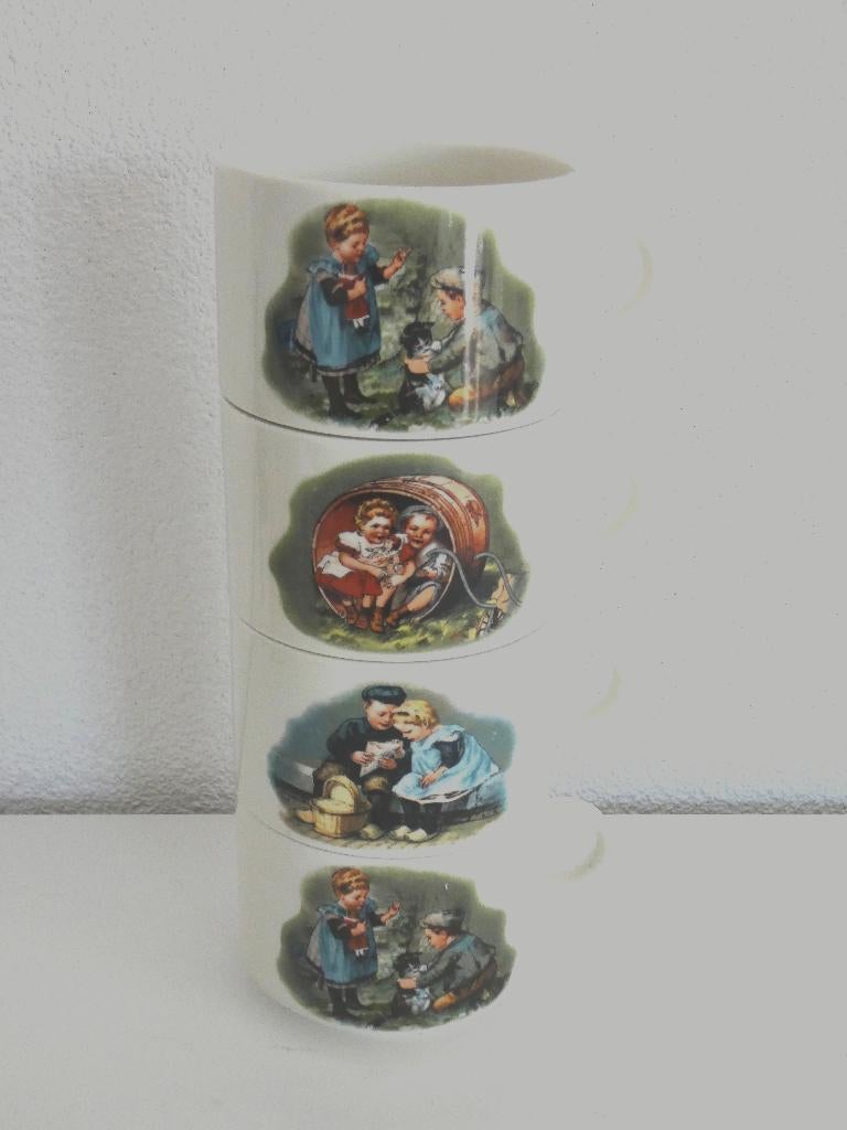 Set van 4 Ot en Sien stapelbekers, Royco, Gebruikt, Ophalen of Verzenden, Kom(men), Royco