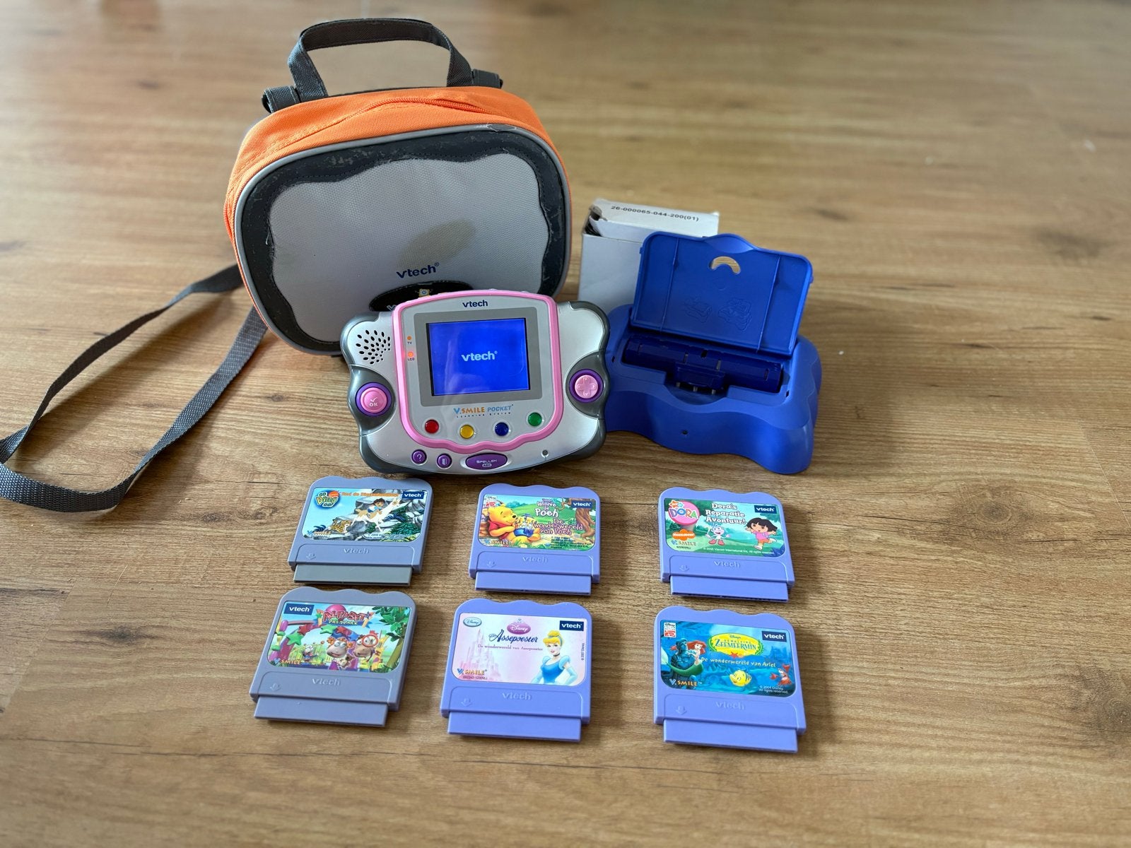 VTech V.Smile Pocket met 6 spellen en tas, Ophalen of Verzenden, Gebruikt, 4 tot 6 jaar