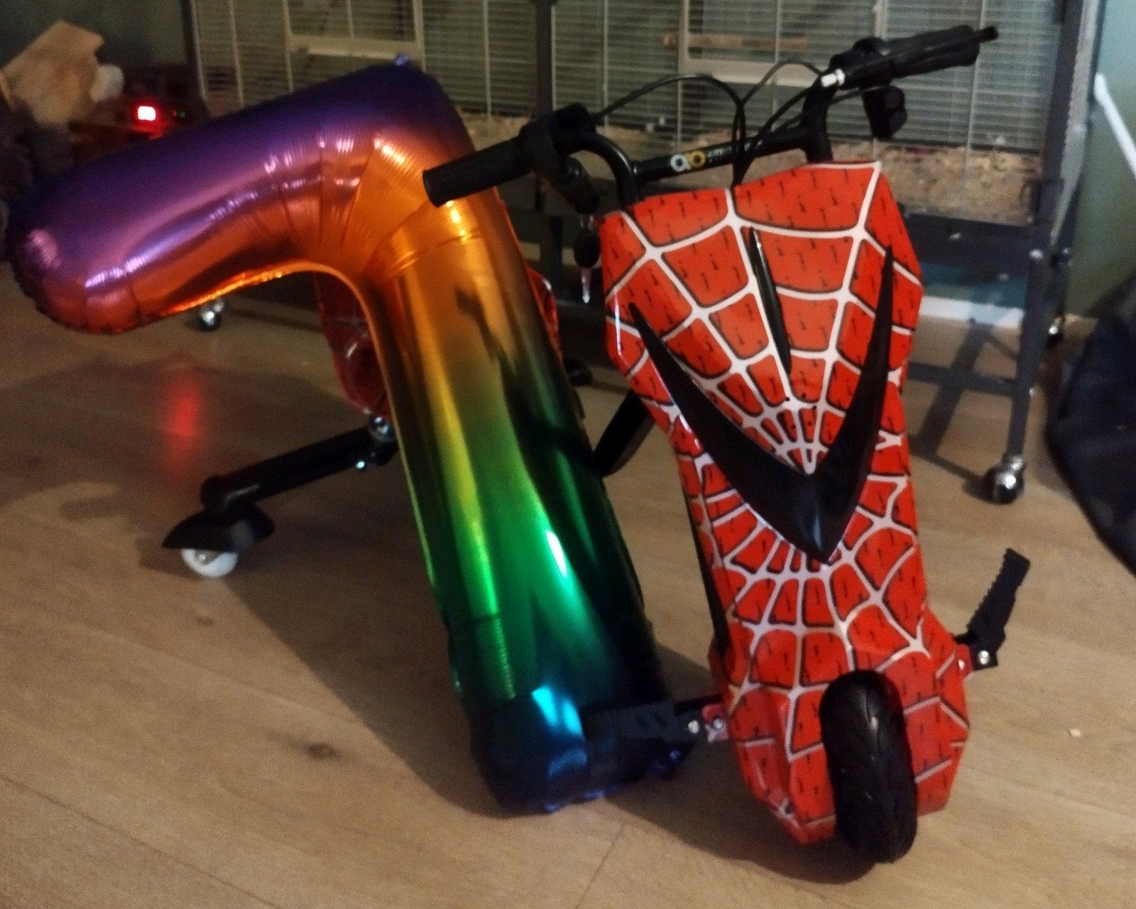 NIEUW IN DOOS: Drift Trike Spider-Man Elektrische Trike, Ophalen, Nieuw, Overige typen, Play-on