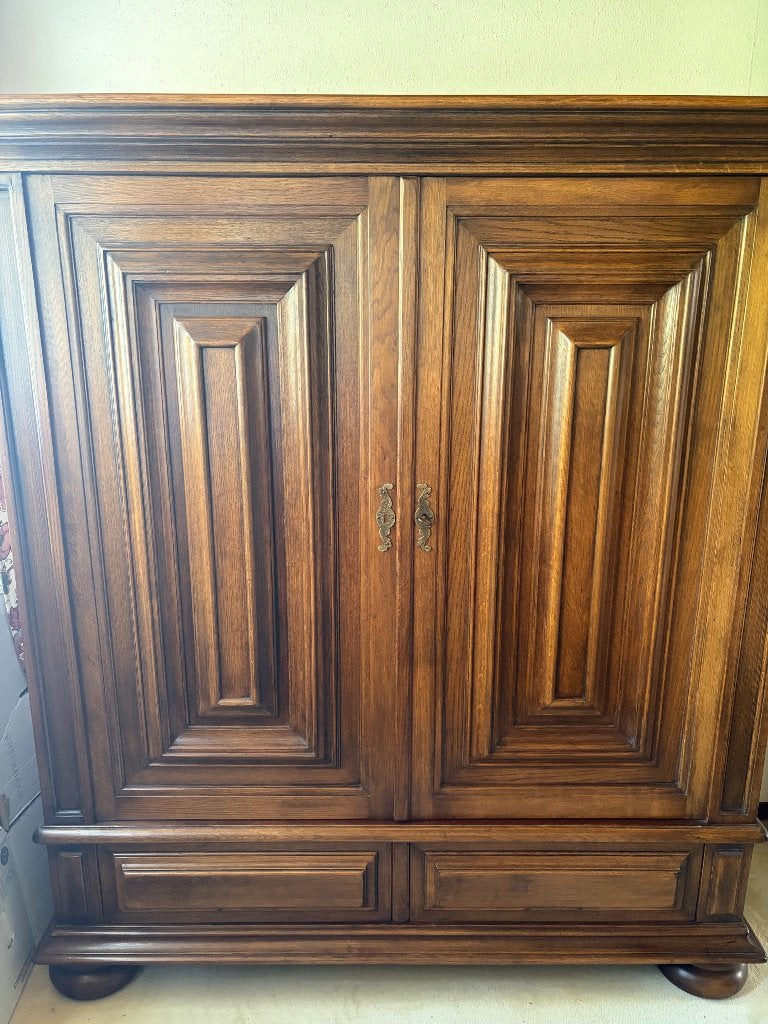 Eikenhouten kast Castle Furniture, Ophalen
