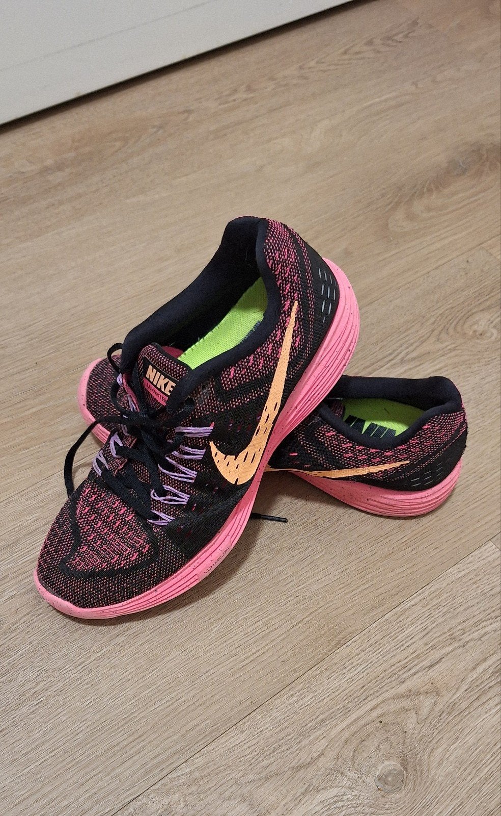 Nike LunarTempo – EU 42.5 – Black/Pink, Ophalen of Verzenden, Zo goed als nieuw, Hardlopen, Hardloopschoenen