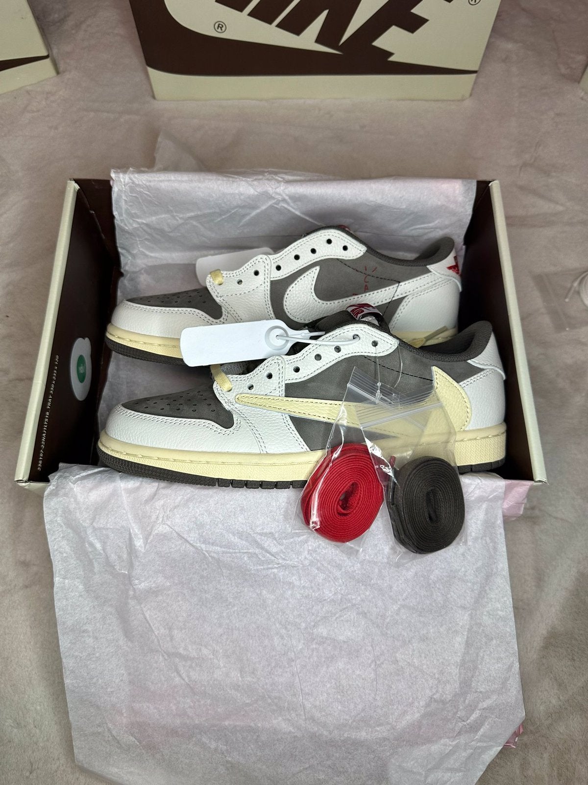 Nike air travis Scott reverse mocha 36tm46 nieuw voorraad !, Ophalen of Verzenden, Nieuw