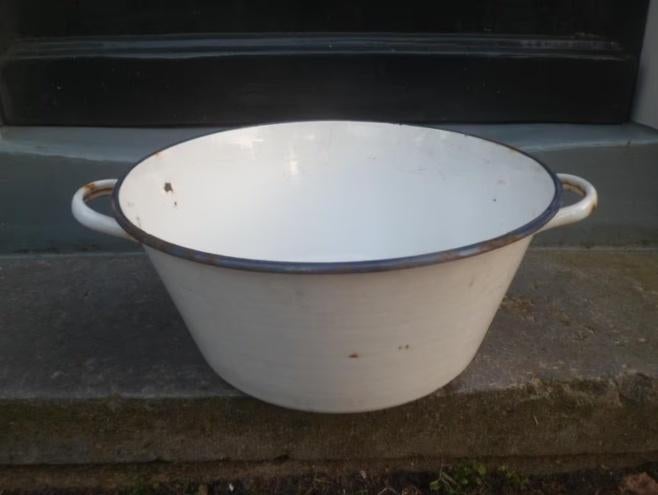 Ronde emaillen teil wit emaille 35 cm. wasteil, Antiek en Kunst, Antiek | Emaille, Ophalen of Verzenden
