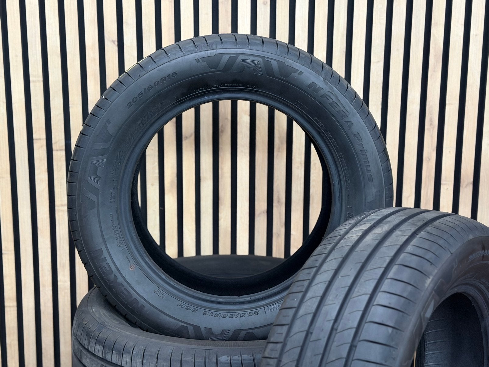 4x 205/60R16 Nexen Zomerbanden DEMO DOT26 incl. Montage €250, Ophalen, 16 inch, Nieuw, 205 mm