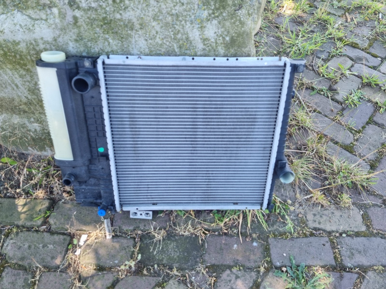 Nissens radiateur e36 airco model, Auto-onderdelen, Ophalen of Verzenden, Gebruikt, BMW