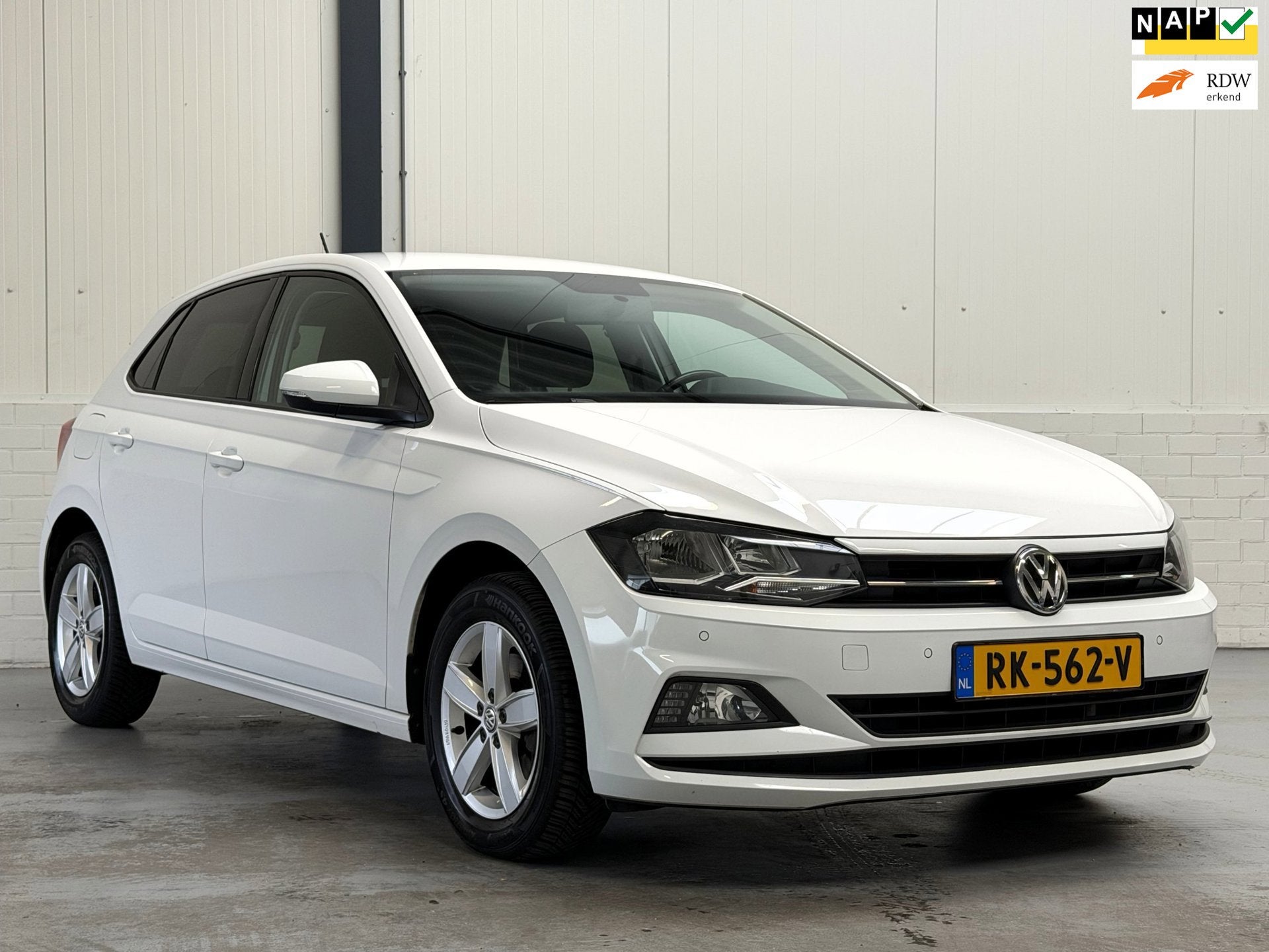 Volkswagen Polo 1.6 TDI Comfortline|Carplay|Navi|Cruise, Auto's, Voorwielaandrijving, Stof, Gebruikt, Euro 6