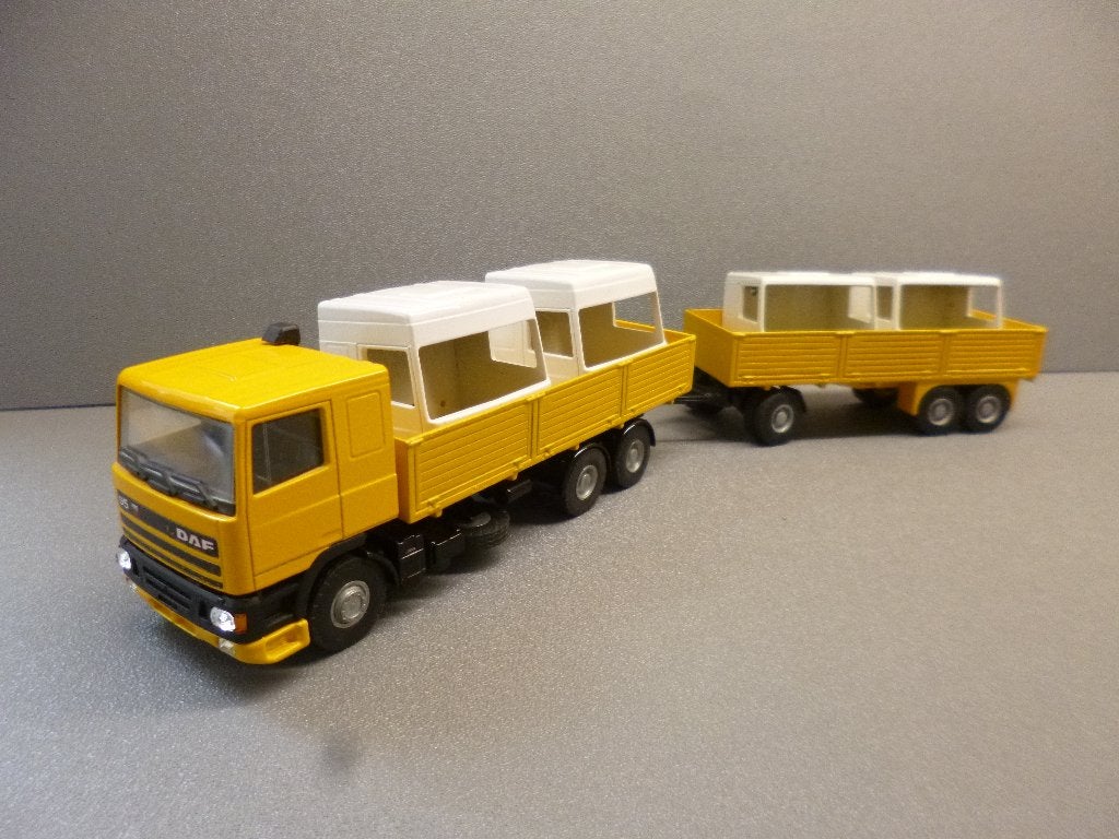 Daf 95  Lion  zeldzame uitvoering, Ophalen of Verzenden, Zo goed als nieuw, Bus of Vrachtwagen, Lion Toys