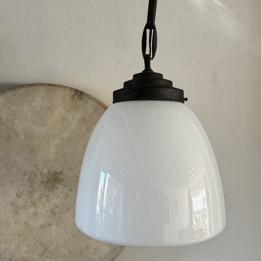 Antieke Opaline Glazen Hanglamp, Wit Melkglas, Metaal, Ophalen, Metaal