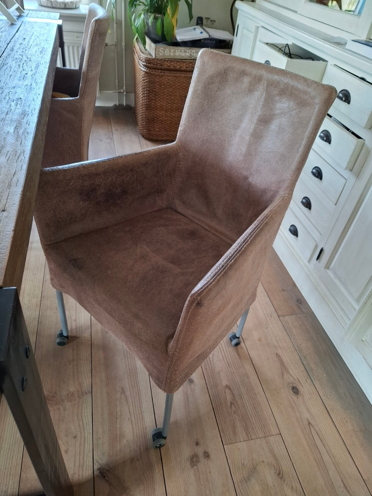 6 eetkamerstoelen op wieltjes pilotenleer pull-up, Huis en Inrichting, Gebruikt, Bruin, Leer, Ophalen of Verzenden