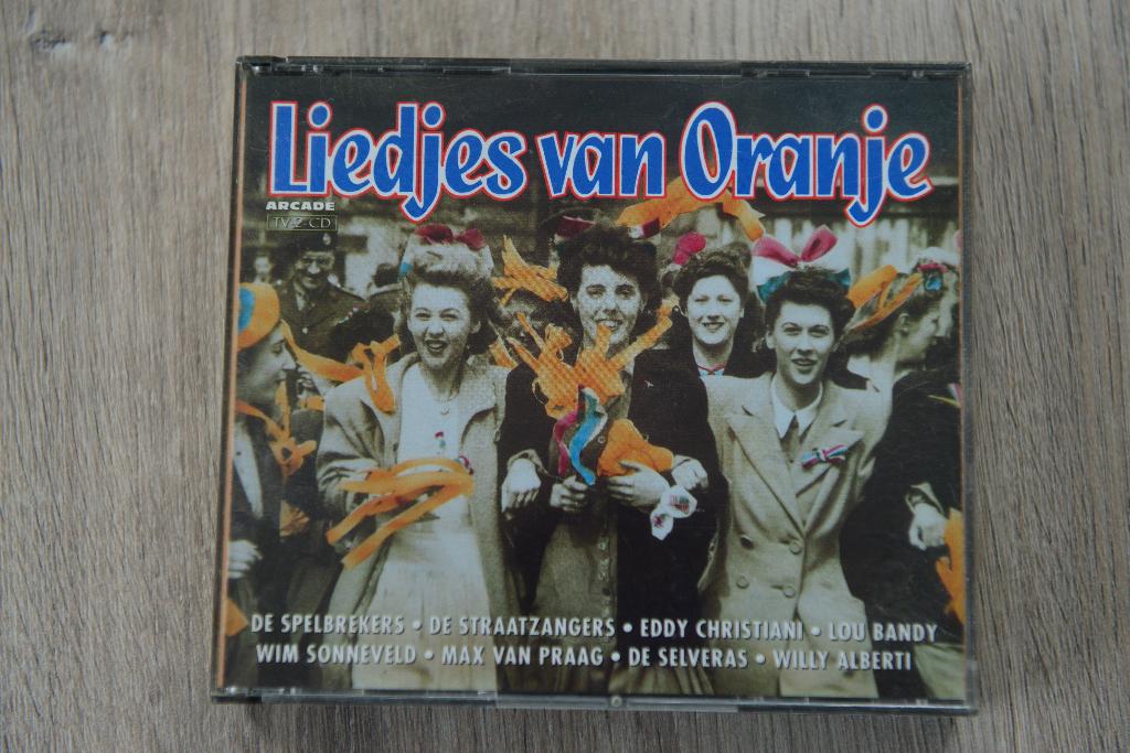 LIEDJES VAN ORANJE = 2CDbox = ARCADE TV-CD, Verzenden, Zo goed als nieuw, Levenslied of Smartlap, Boxset