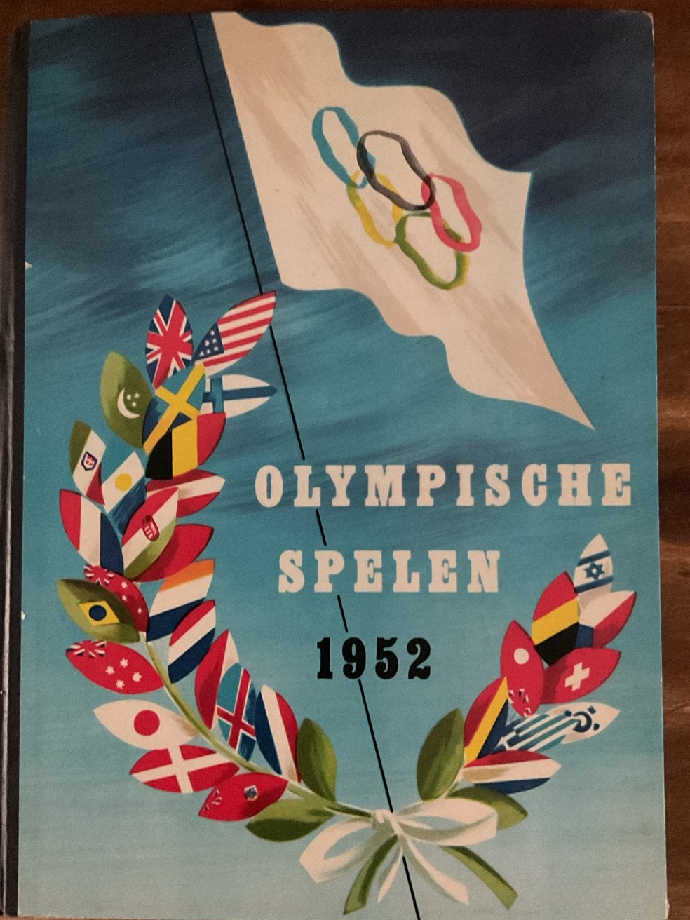 Olympische Spelen 1952 Boek - Zeldzaam Sportboek, Boeken, Verzenden, Gelezen, Overige sporten