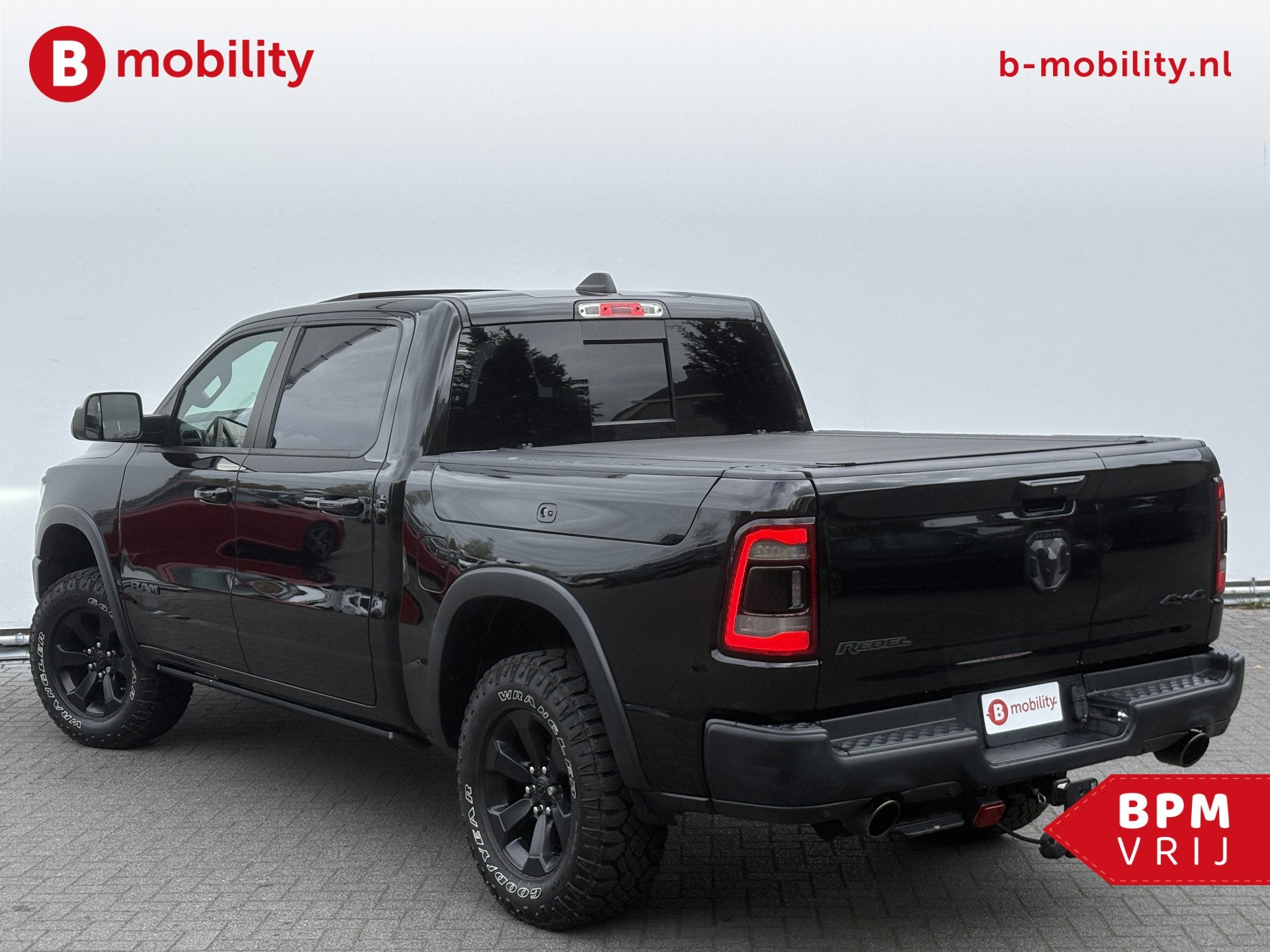 Dodge Ram 1500 5.7 V8 HEMI 4x4 LPG Crew Cab REBEL Longhorn P, Automaat, Gebruikt, 5654 cc, 402 pk