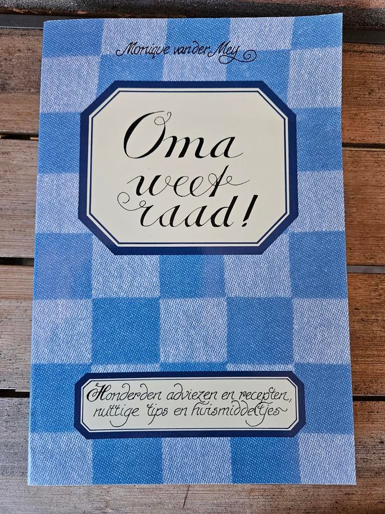 Oma weet raad, Ophalen of Verzenden, Zo goed als nieuw