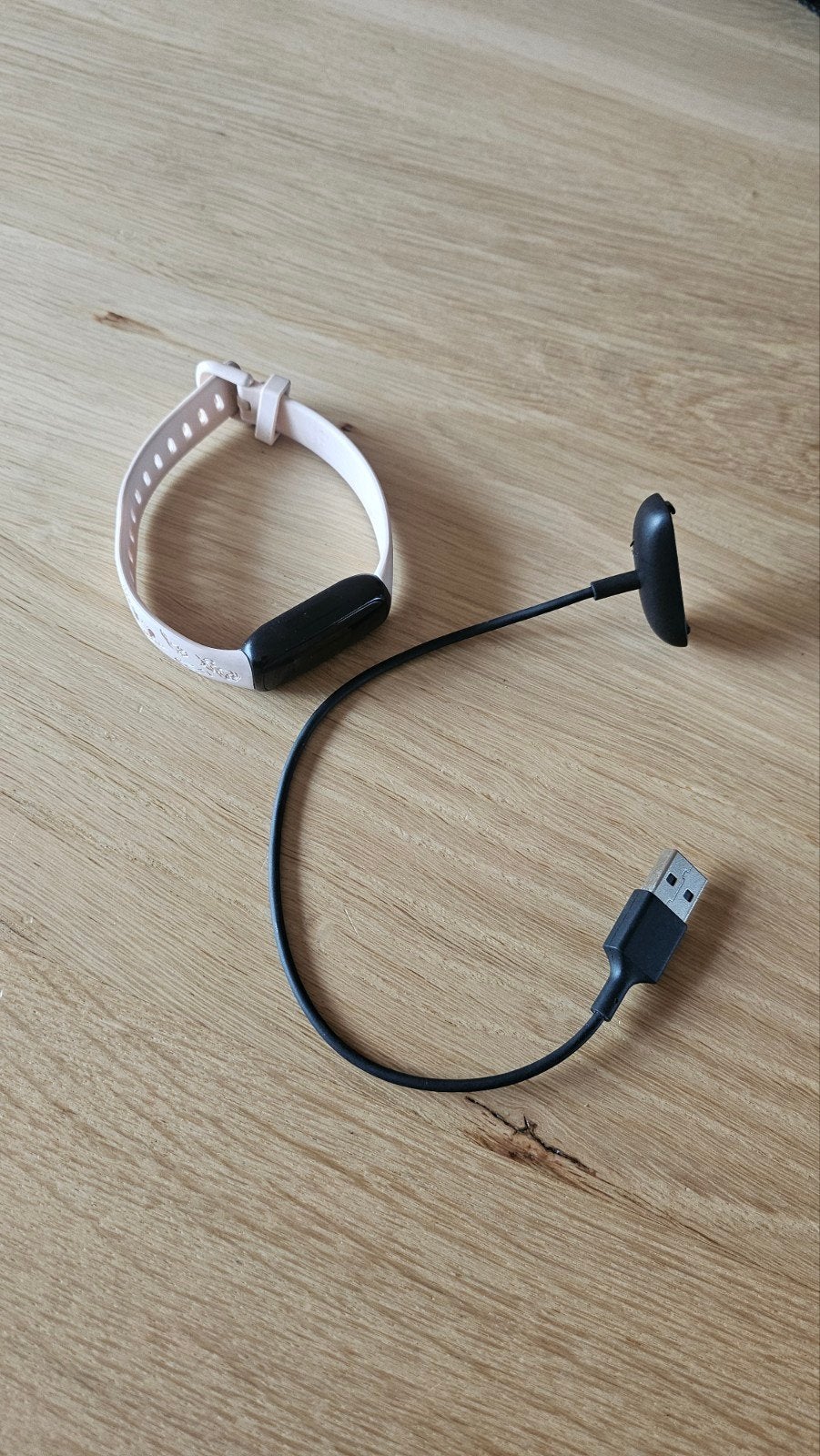 Fitbit Inspire 3 met roze bandje, Gebruikt, Ophalen of Verzenden, Fitbit, Android