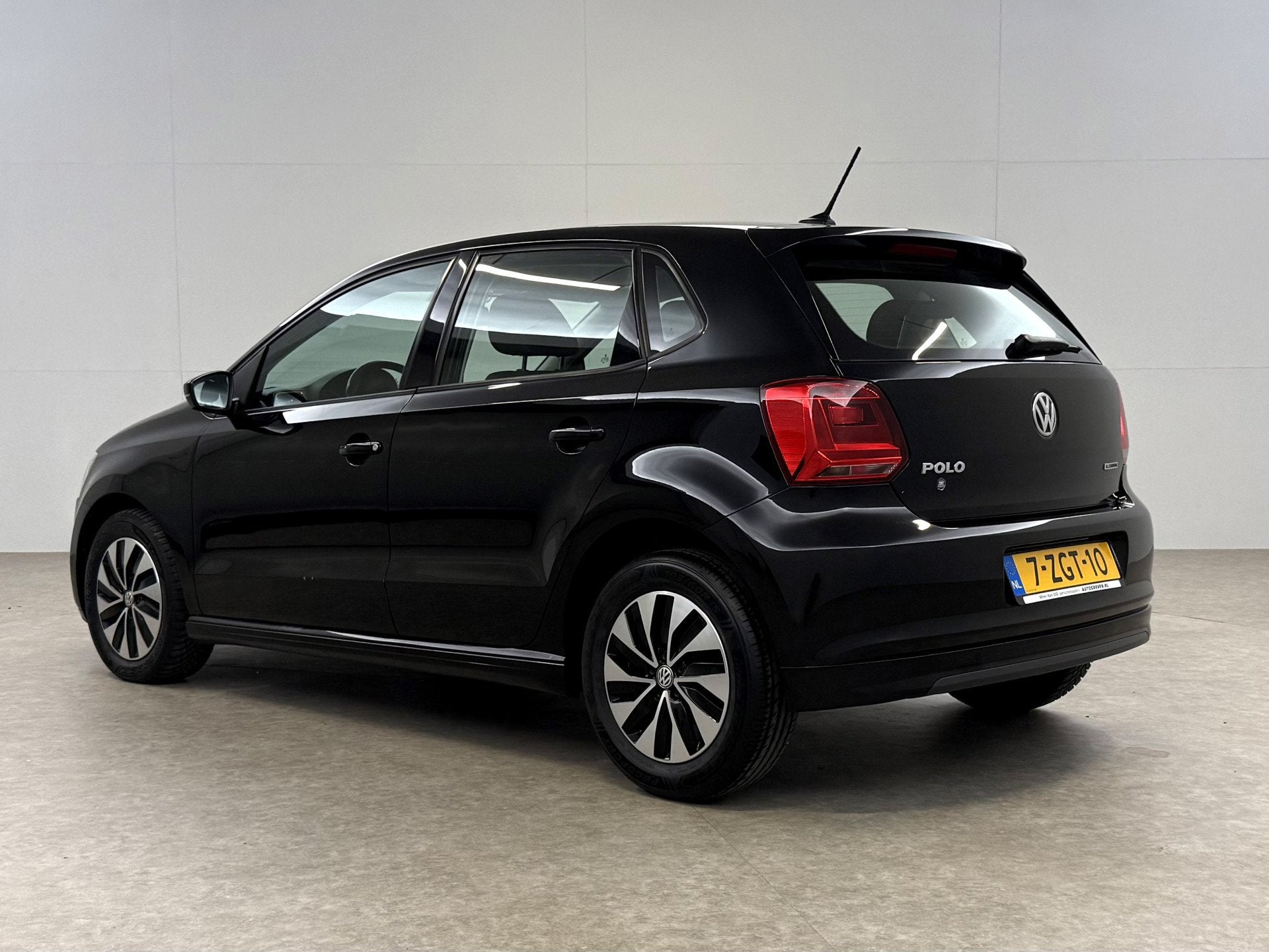Volkswagen Polo 1.4 TDI BlueMotion | Airco | Cruise | Naviga, Voorwielaandrijving, Stof, Gebruikt, Euro 6
