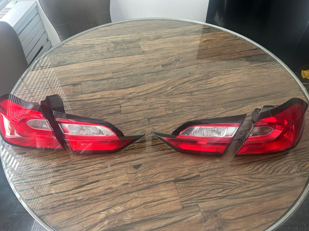 Ford fiesta achterlichten complete set (2016-2022), Auto-onderdelen, Verlichting, Ophalen of Verzenden, Gebruikt, Ford