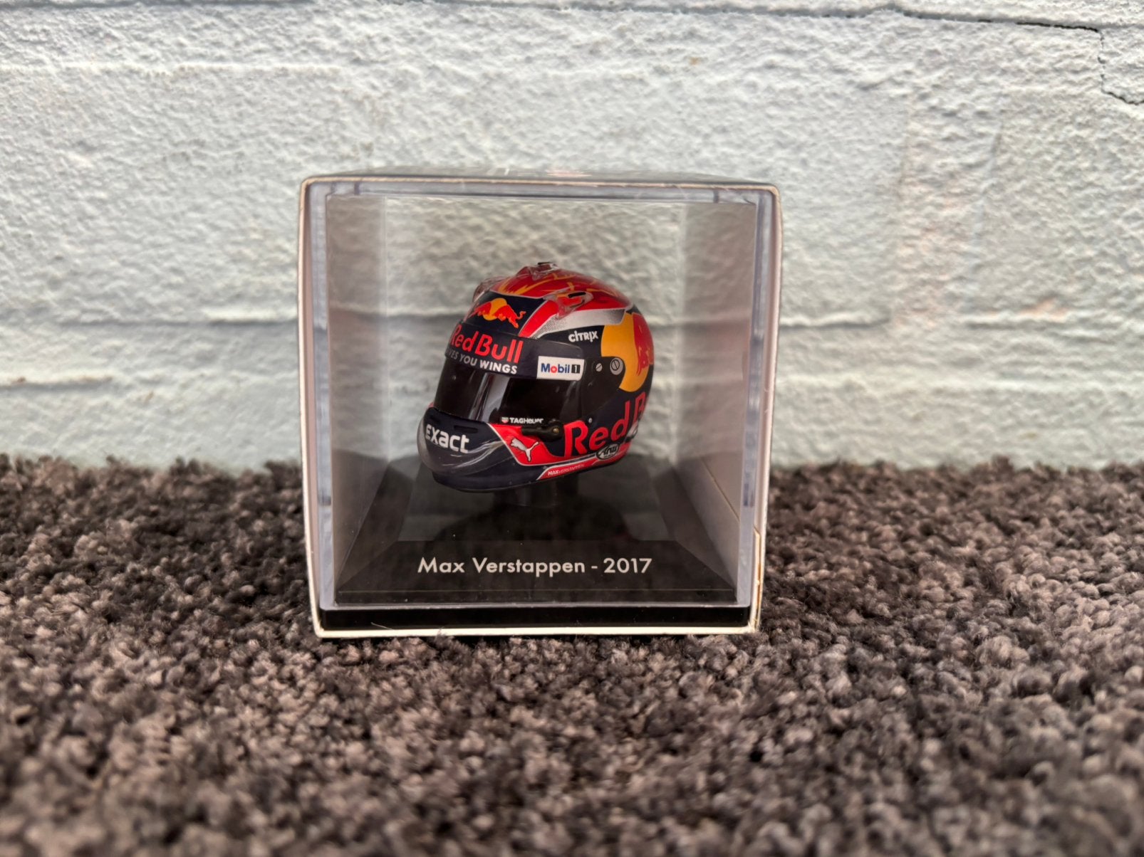 Max verstappen helm 1:8 seizoen 2017, Ophalen of Verzenden, Zo goed als nieuw, Formule 1