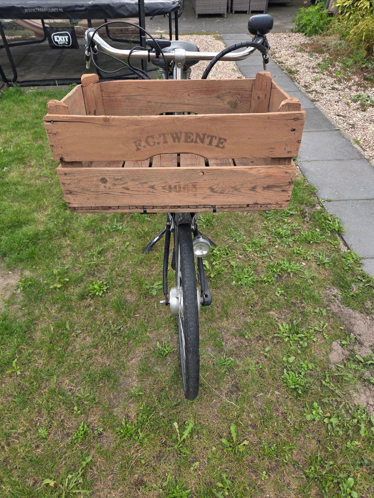 Sparta elektrische fiets met krat - Zwart, Fietsen en Brommers, Fietsen | Dames | Damesfietsen, Ophalen, Sparta, Velgrem, Versnellingen