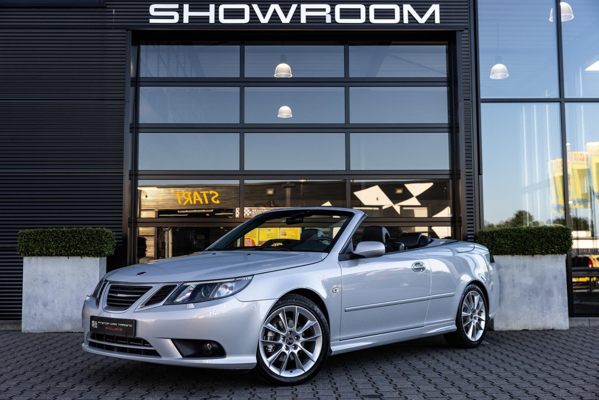 Saab 9-3 Cabrio 2.0 T Spring Edition, 230pk, Memory Stoelen,, Auto's, Saab, 1998 cc, Gebruikt, Zwart, Cabriolet
