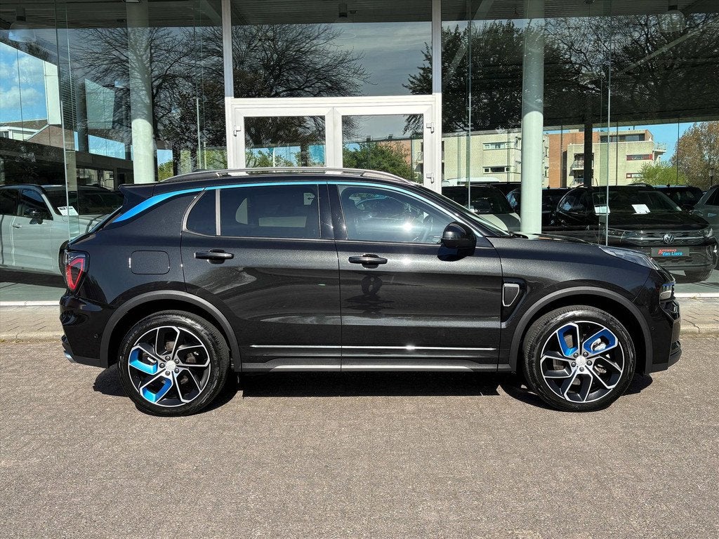 LYNK & CO 01 1.5TD 261pk PHEV 7DCTH| Schuifdak|Navi|360 gr c, Auto's, 12 maanden, Stof, 179 pk, Zwart