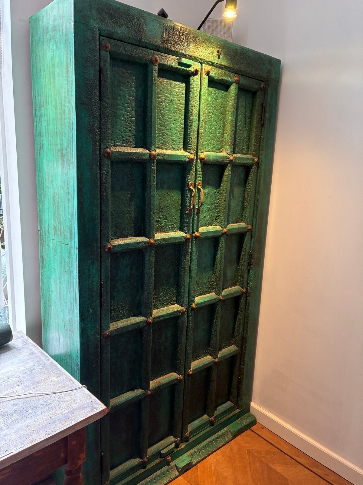 Unieke kast van oude Aziatische kloosterdeuren - Groen/Blauw, Ophalen
