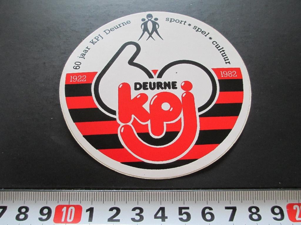 sticker 60 jaar kpj deurne 1922 - 1982 sport spel cultuur, Ophalen, Zo goed als nieuw