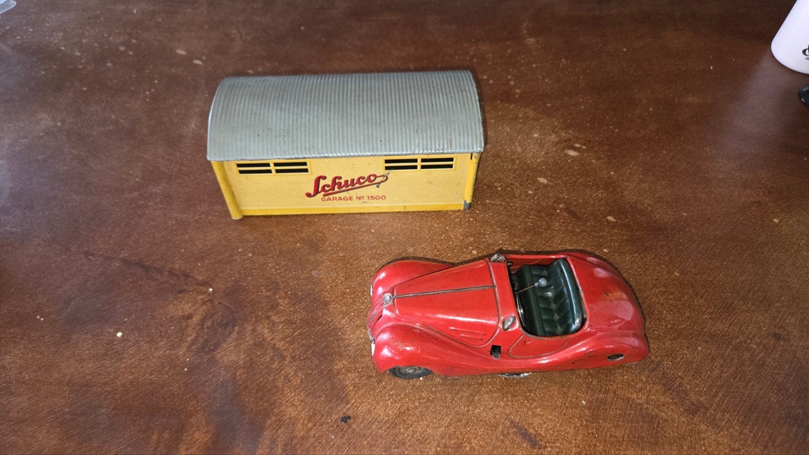 Schuco Garage met Auto - Vintage Speelgoed, Ophalen of Verzenden