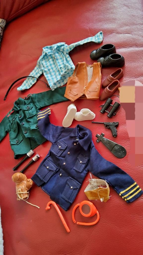 Vintage Barbie Ken schoenen andere actiefiguren accessoires., Verzamelen, Poppen, Ophalen of Verzenden, Gebruikt