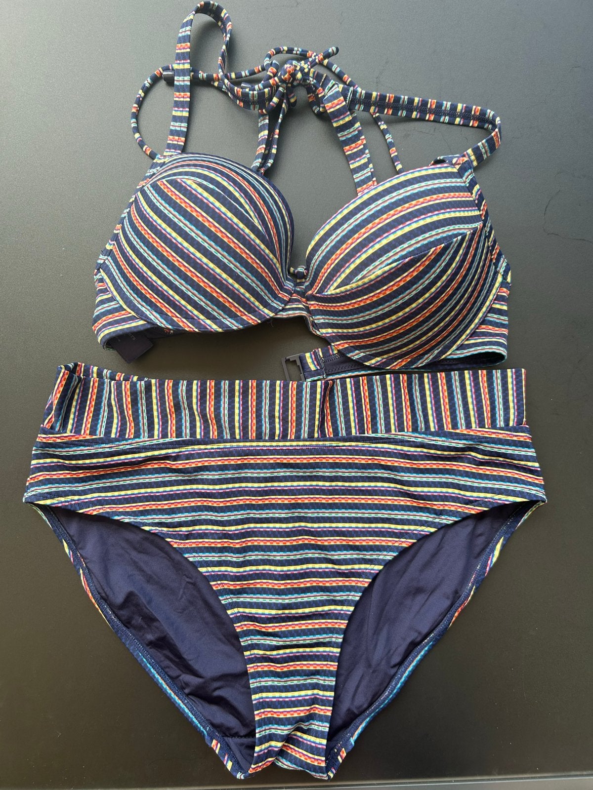 Marlies Dekkers bikini set 70D/S - Zo goed als nieuw, Ophalen of Verzenden, Zo goed als nieuw, Meerkleurig, Bikini