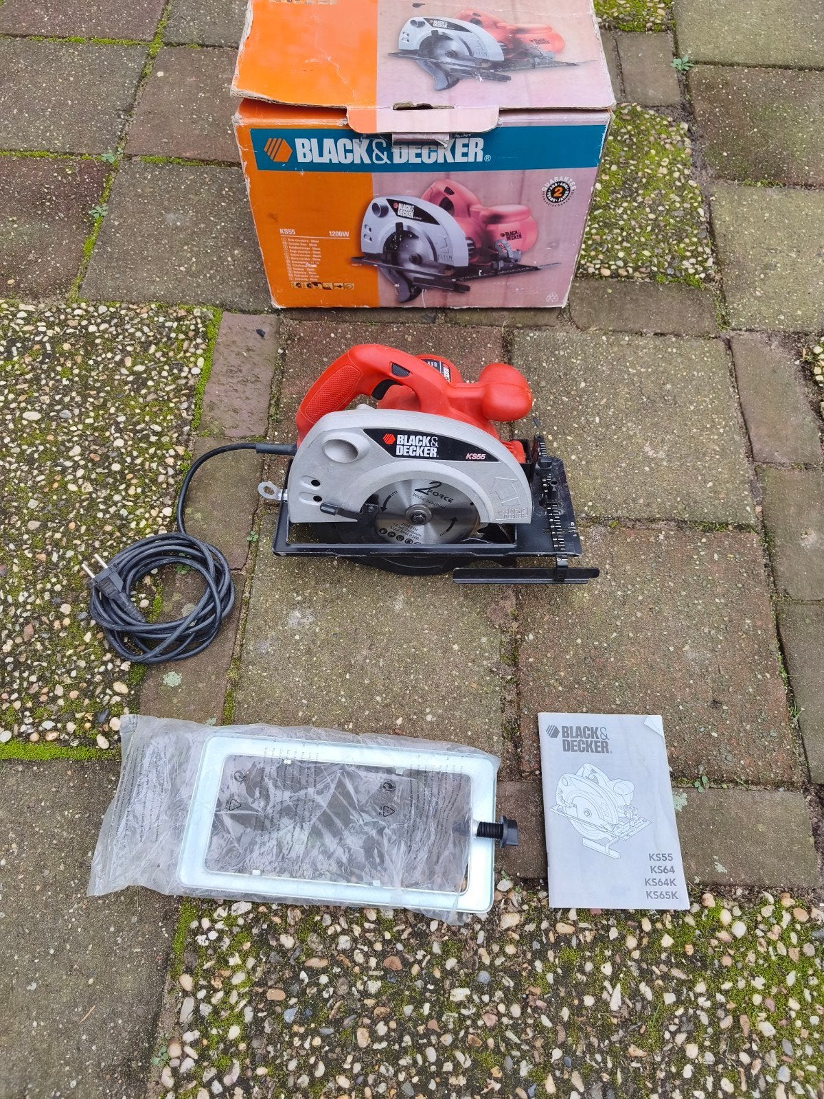 Black & Decker Cirkelzaag KS55 - 1200W, 55mm zaagdiepte, Gebruikt, Cirkelzaag, Ophalen of Verzenden, Black & Decker