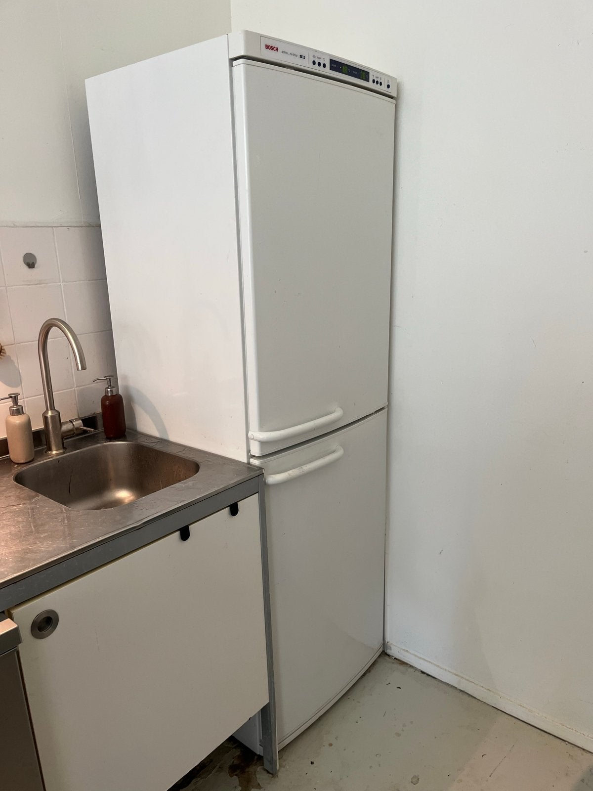 Bosch Koelkast met Aparte Vriezer - Goede Staat, Ophalen, Gebruikt, 200 liter of meer, 60 cm of meer