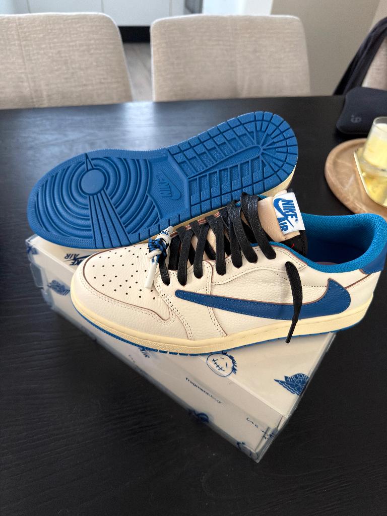 Travis Scott x Air Jordan 1 Low OG Fragment Military Blue, Wit, Nike, Nieuw, Ophalen of Verzenden