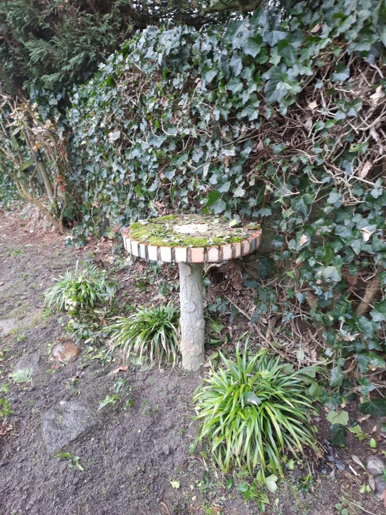 Decoratief tuintafeltje, Tuin en Terras, Tuinbeelden, Ophalen, Gebruikt, Beton, Overige typen