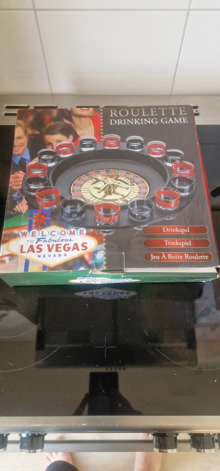 Leuk Roulette Drankspel voor Mancave of Thuis, Vijf spelers of meer, Ophalen of Verzenden, Zo goed als nieuw