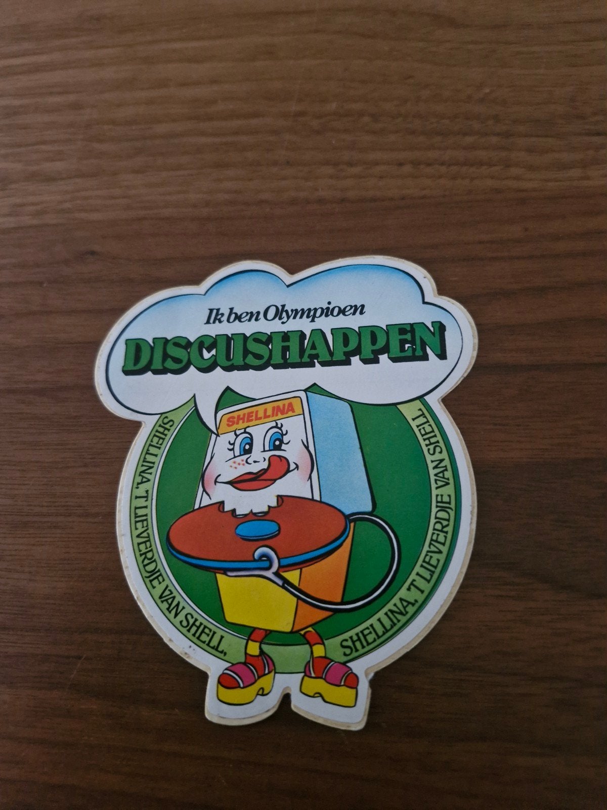 956 Vintage Shellina Sticker - Ik ben Olympioen Discushappen, Verzamelen, Ophalen of Verzenden, Gebruikt, Overige typen